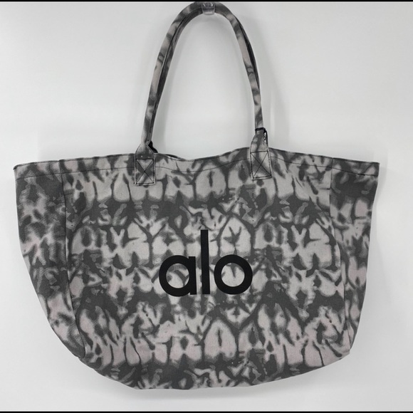 New Alo Yoga Gray Tie-Dye Shopper Tote - Picture 11 of 11